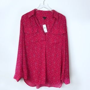 Ann Taylor| NWT Printed Floral Camp Shirt (XL)